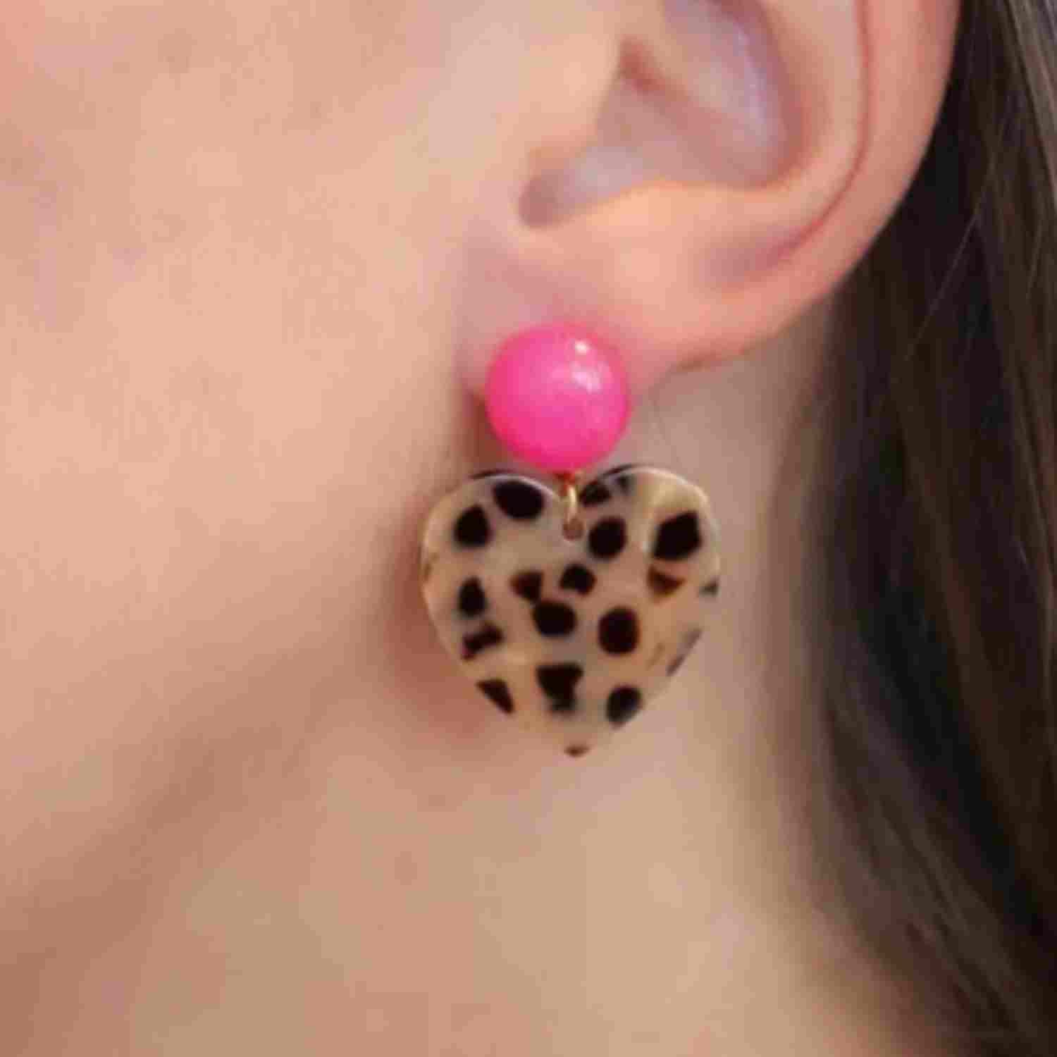 Boucles d’oreilles Mini Cœur Fuchsia Léopard – Odette