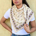Foulard Anastase Latte – Byzantine