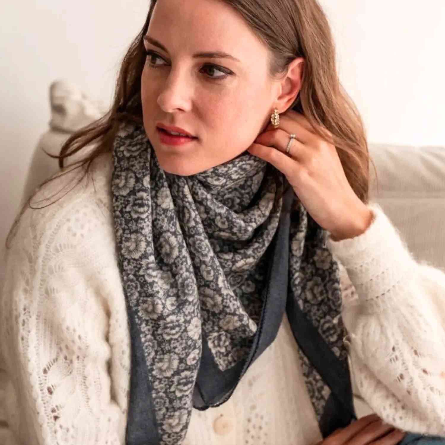 Foulard en laine – Bindi Atelier