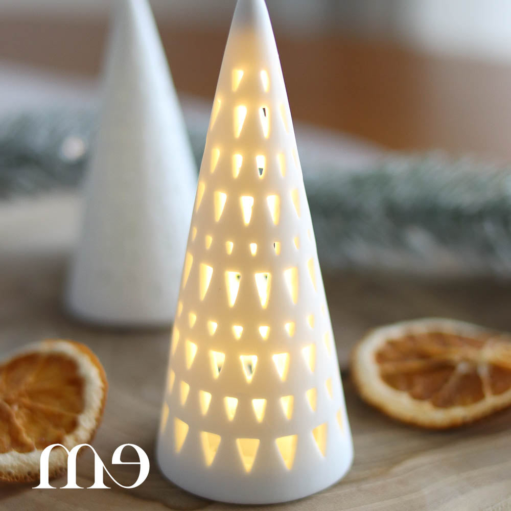 Mini sapin lumineux Led en porcelaine