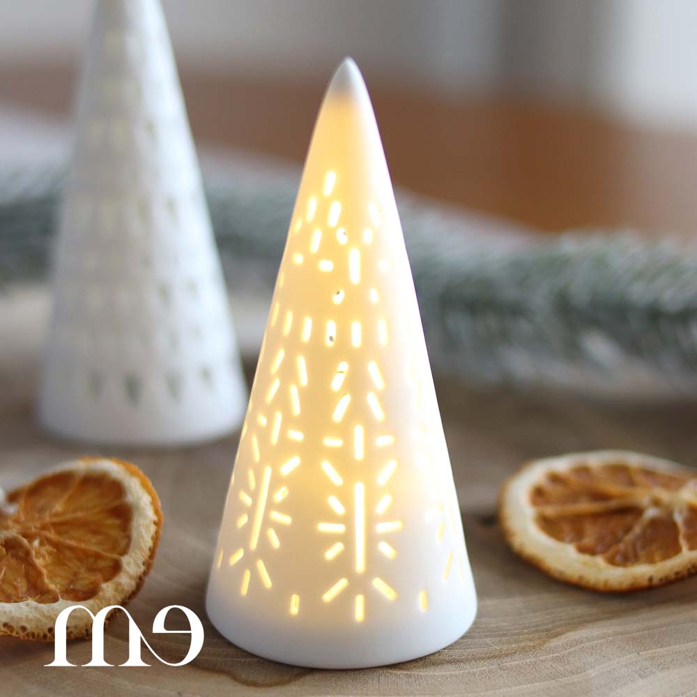 Mini sapin lumineux Led en porcelaine
