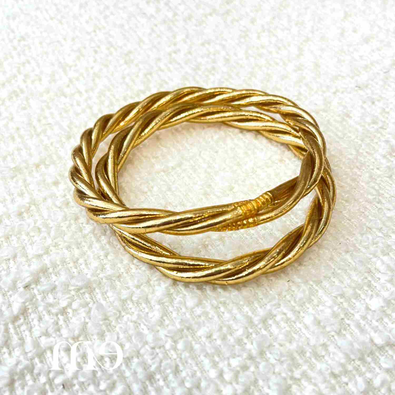 Bracelet Bouddhiste ondulé doré