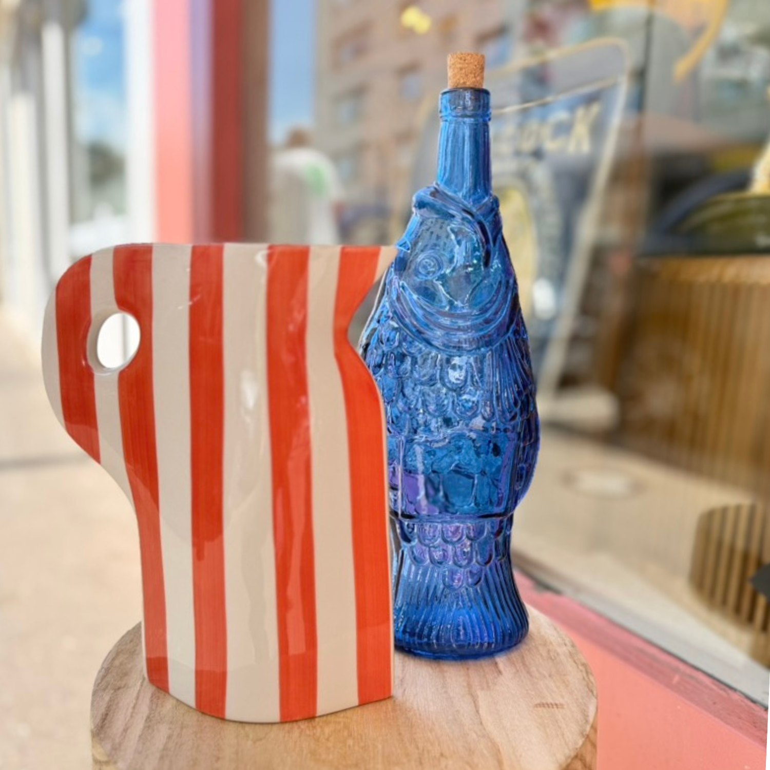 Vase pichet Artist rayé en grès