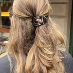 Pince à cheveux plate Nova en acétate de cellulose