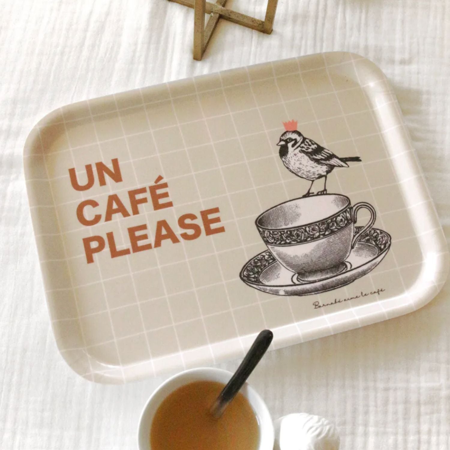 Plateau « un café please » Barnabé aime le café