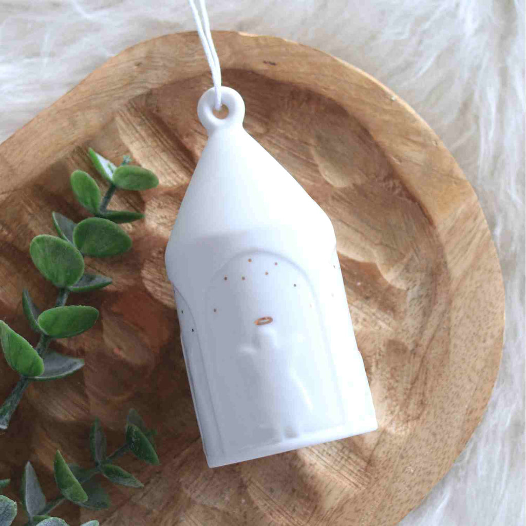 Suspension en porcelaine – “Cloche crèche” – Räder