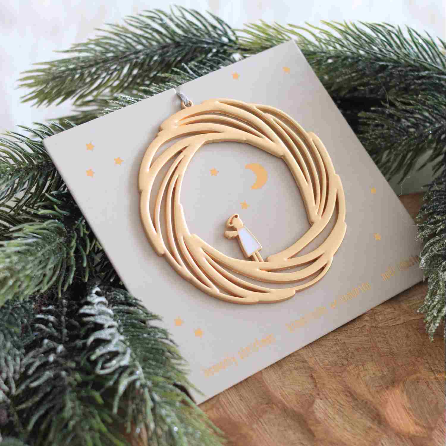 Suspension – Couronne Noël céleste – Räder