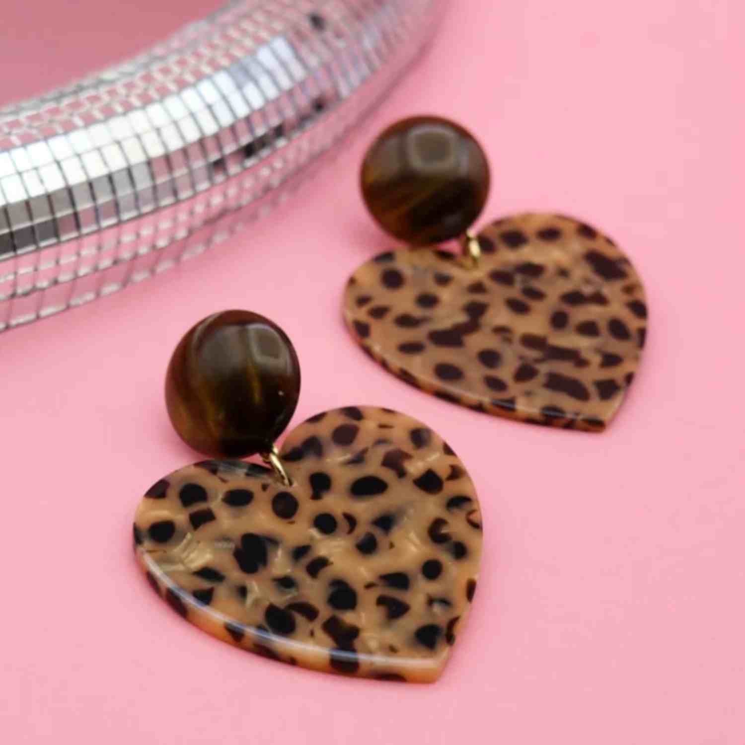 Boucles d’oreilles clips Cœur Léopard – Odette
