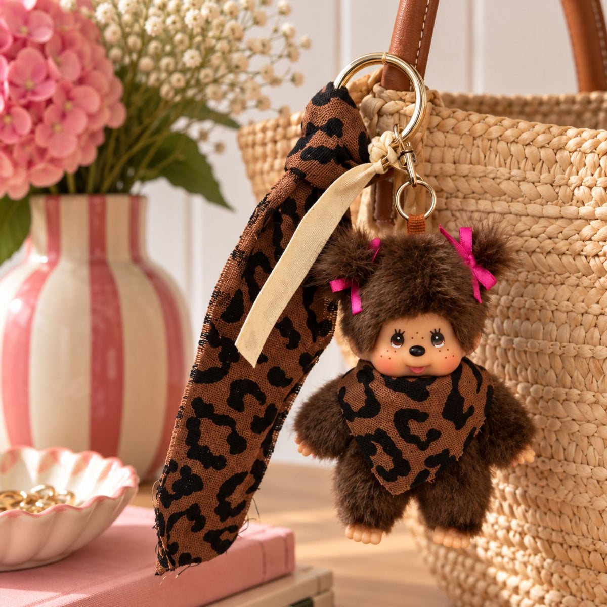 Grigri Kiki Mon Petit Léon x Monchhichi