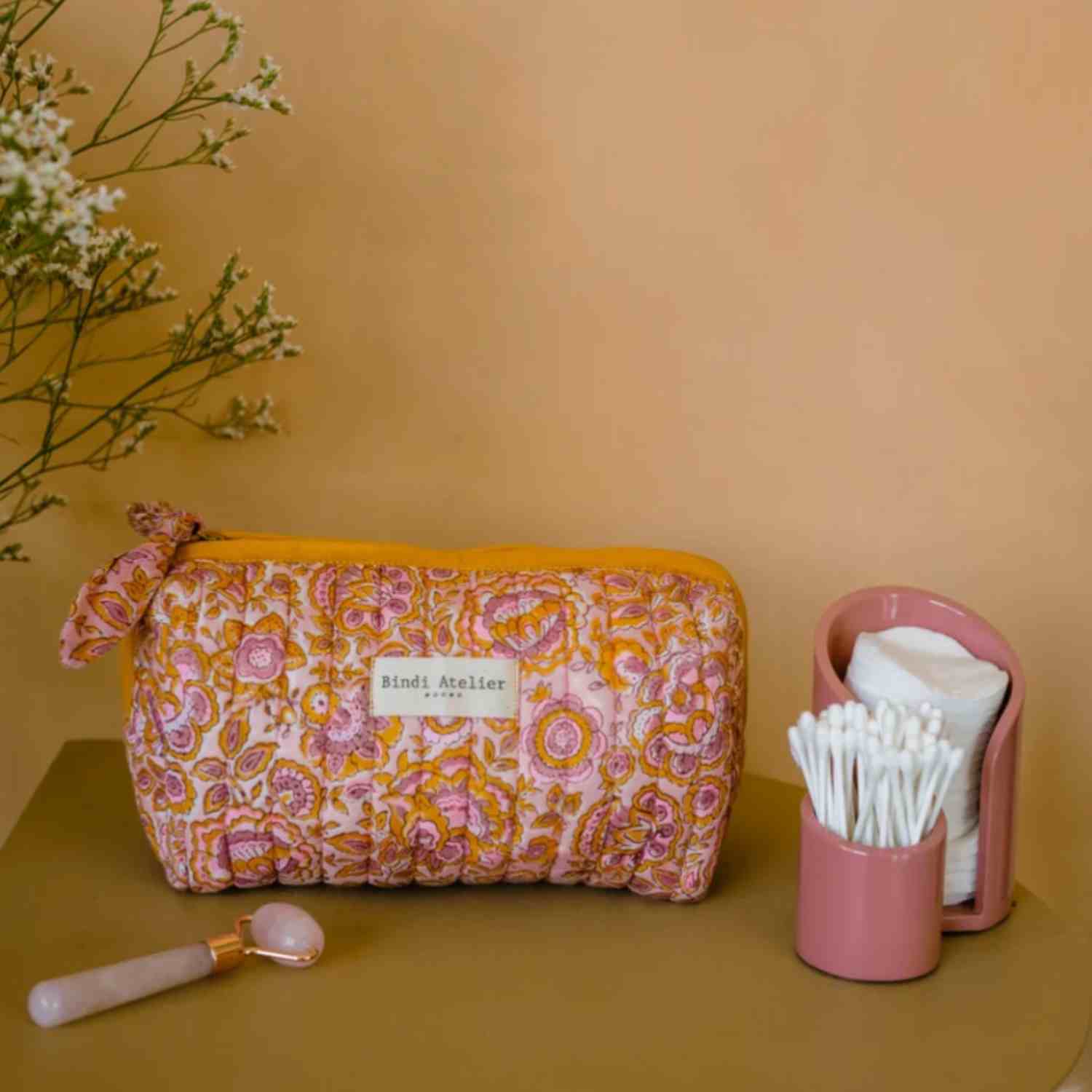 Trousse de maquillage Garda pop pink – Bindi Atelier