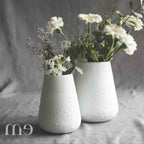 Vase poétique fleuri