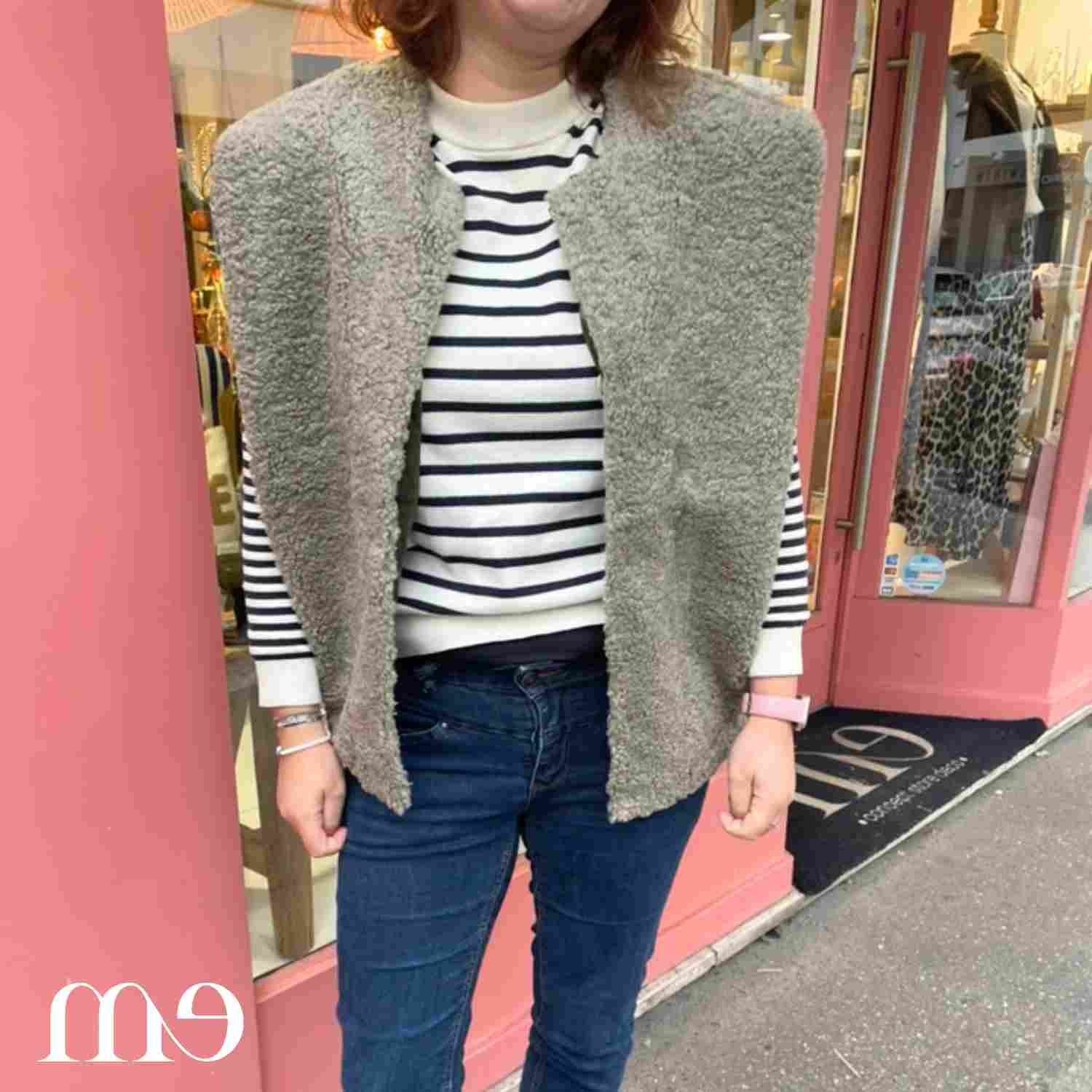 Veste Cali moumoute de Adoré Paris