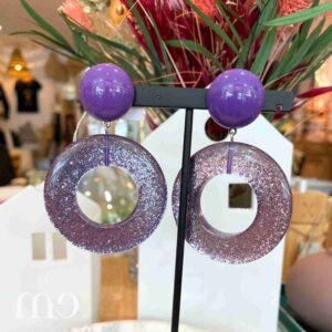 boucle d'oreille à clip paillette mauve de la marque francine Bramli