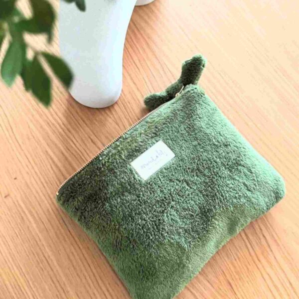 Pochette doudou kaki